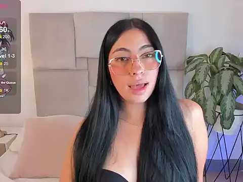 Snapshot of laurenn_smith chatting on September 13, 2:03 pm laurenn smith online show from September 13, 2:03 pm