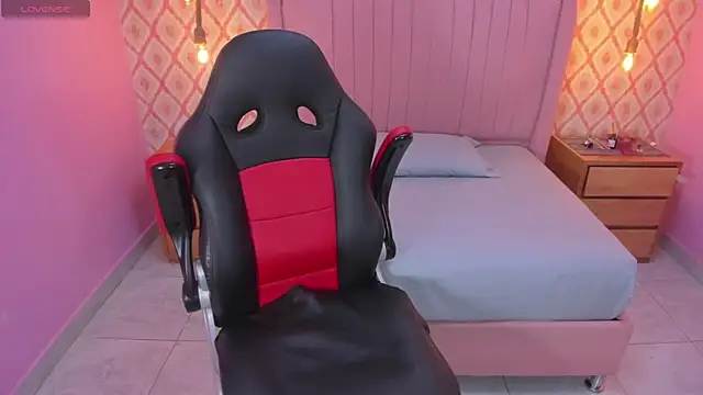 MELISSAROUGE online show from September 12, 8:16 pm