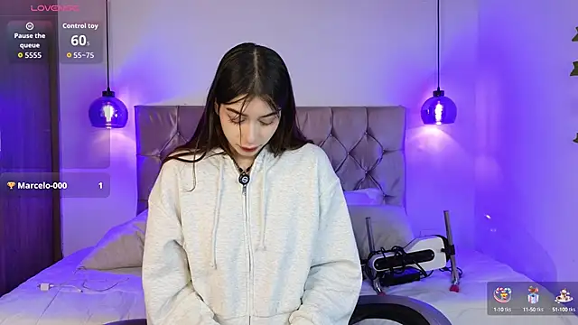 Snapshot of lila_min chatting on September 11, 1:55 pm lila min online show from September 11, 1:55 pm