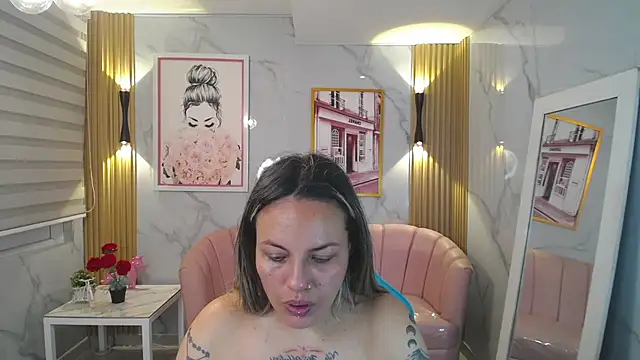 Jade Jones a online show from November 21, 3:41 am