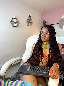 Snapshot of Terry_ebony chatting on October 24, 5:14 am Terry ebony online show from October 24, 5:14 am