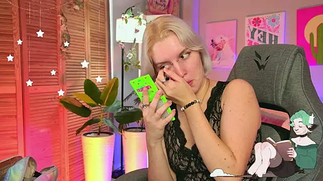 BethanyCloud online show from November 20, 6:25 am