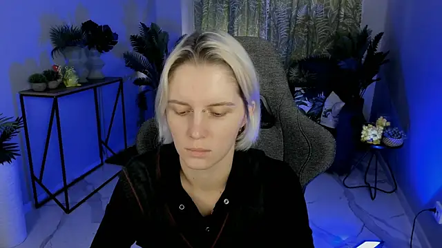 BethanyCloud online show from November 3, 5:33 am