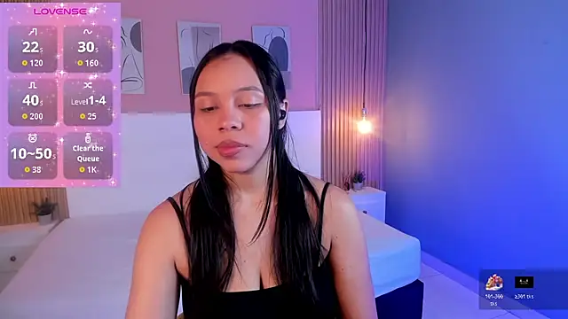 Snapshot of candy_lux30 chatting on October 19, 4:25 am candy lux30 online show from October 19, 4:25 am