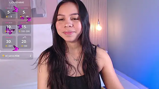 Snapshot of candy_lux30 chatting on September 16, 4:42 am candy lux30 online show from September 16, 4:42 am