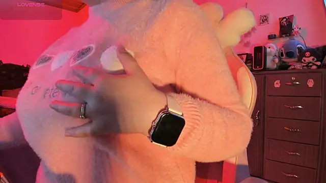 Snapshot of Fia__ chatting on September 9, 8:19 pm Fia   online show from September 9, 8:19 pm