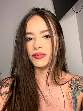 Snapshot of alysa_g_ chatting on October 8, 10:47 pm alysa g online show from October 8, 10:47 pm