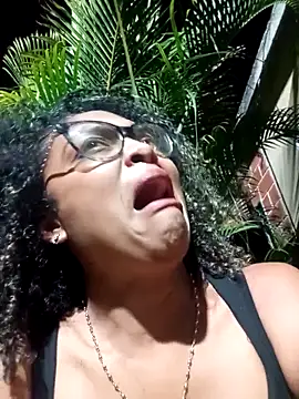 BiiancaEstradaa online show from March 28, 5:07 am