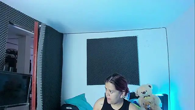 Im naho online show from April 18, 9:15 pm