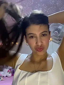 Lenapink19 online show from November 4, 12:15 am