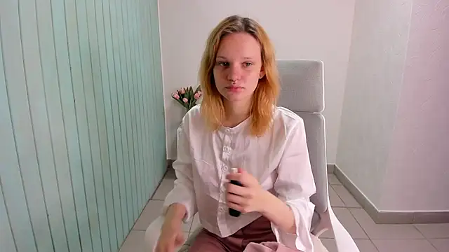 Snapshot of Elieiza_xo chatting on September 11, 5:08 am Elieiza xo online show from September 11, 5:08 am