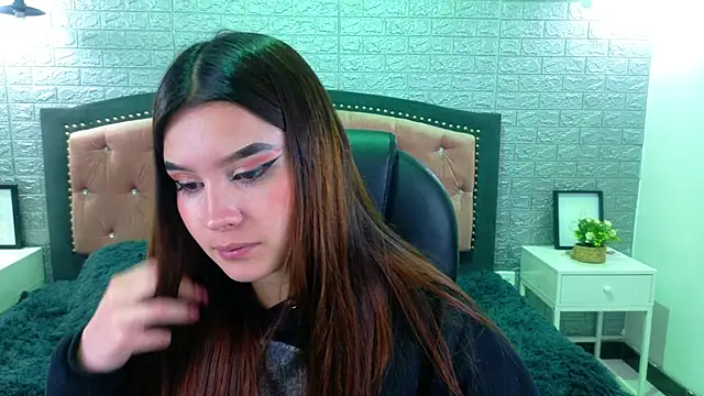 Natalie loffreda online show from October 21, 3:43 am