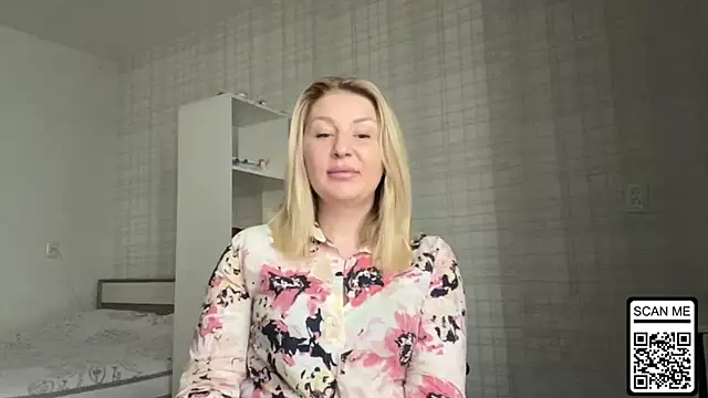 Blondie xoxoxo online show from February 23, 7:41 am