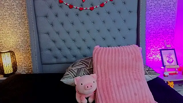 Abby roussee online show from February 16, 10:09 pm