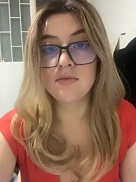 Blair Bunnyy online show from November 10, 1:00 am