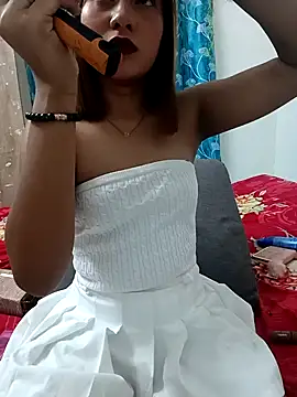 Cutie Shruti online show from November 4, 1:49 pm