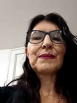 swity foster online show from November 27, 9:45 am