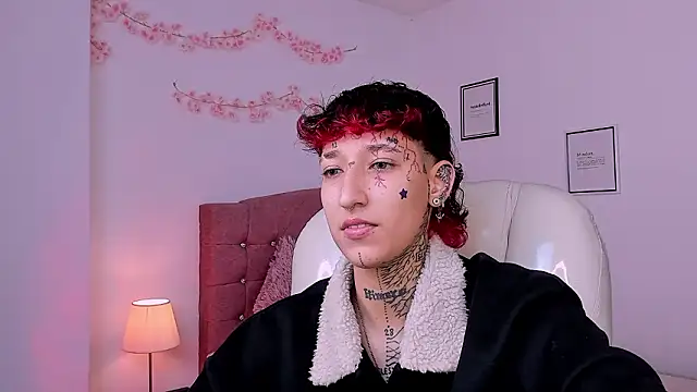 Luci Rose online show from March 10, 6:56 pm