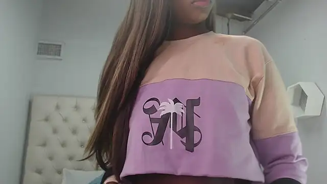 Snapshot of candyy_ebony chatting on October 18, 3:48 pm candyy ebony online show from October 18, 3:48 pm