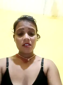 Snapshot of Chandni_Love143 chatting on October 14, 3:25 pm Chandni Love143 online show from October 14, 3:25 pm
