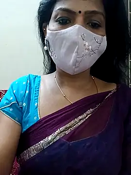 Snapshot of Rithya27 chatting on October 3, 6:35 pm Rithya27 online show from October 3, 6:35 pm