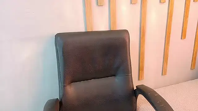 Snapshot of Angel_saez chatting on October 9, 11:14 am Angel saez online show from October 9, 11:14 am