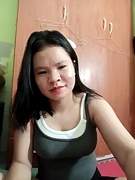 Snapshot of emyeuhss chatting on October 10, 5:40 pm emyeuhss online show from October 10, 5:40 pm