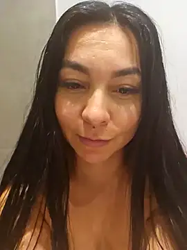 Snapshot of Ms_milarose chatting on September 14, 1:36 am Ms milarose online show from September 14, 1:36 am