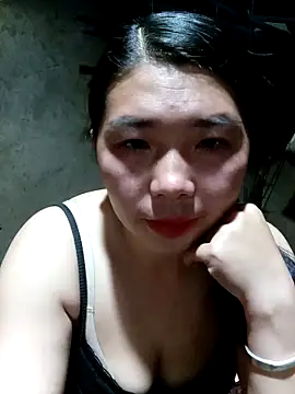 Snapshot of quynhkoolbae chatting on September 29, 4:06 am quynhkoolbae online show from September 29, 4:06 am