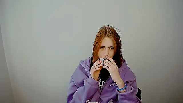 GuessMe    online show from October 18, 7:11 am