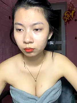 Snapshot of Phthao chatting on October 5, 3:06 pm Phthao online show from October 5, 3:06 pm