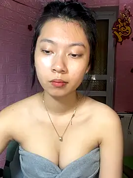 Snapshot of Phthao chatting on September 17, 2:48 pm Phthao online show from September 17, 2:48 pm
