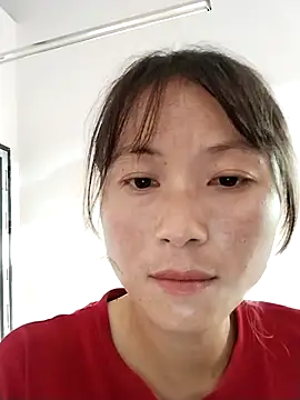 Snapshot of linda_bae00 chatting on October 2, 9:25 am linda bae00 online show from October 2, 9:25 am