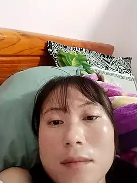 Snapshot of linda_bae00 chatting on September 28, 8:52 am linda bae00 online show from September 28, 8:52 am
