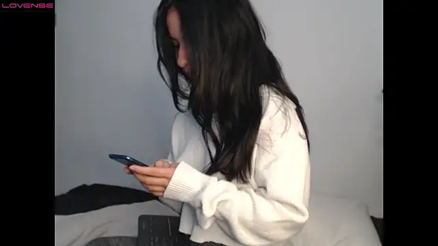 Snapshot of __abrill__ chatting on October 12, 8:44 pm abrill online show from October 12, 8:44 pm