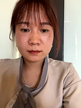 qinejr37 online show from September 12, 4:57 am