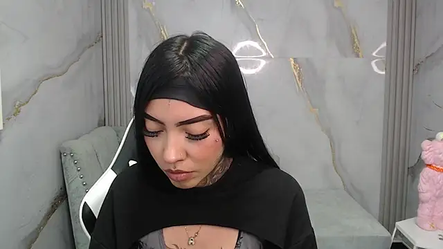 Ashley Blum v online show from November 24, 8:22 pm