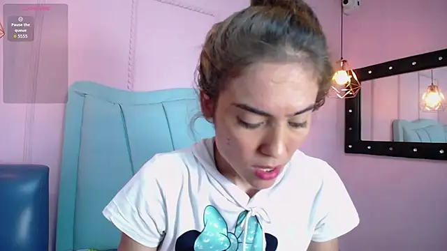 danna7cute online show from November 15, 9:16 pm