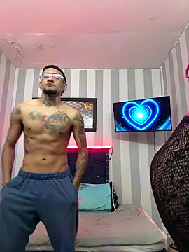 gatica2905 online show from October 16, 7:00 am