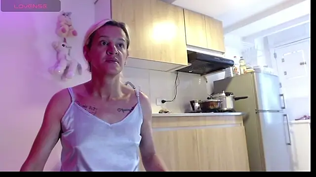 AllysonStonne online show from March 27, 7:03 pm