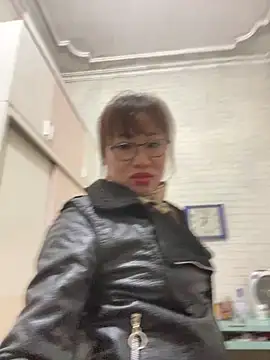 Vitamin sexy online show from February 11, 12:03 am