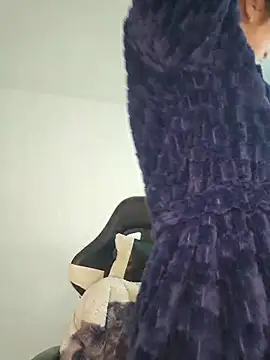 77Neferkitty77 online show from March 24, 9:42 pm