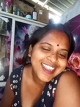 Hot-Show2 online show from March 27, 8:26 am