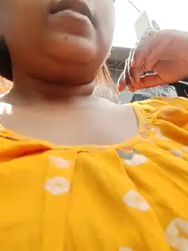 Hot-Show2 online show from April 19, 3:39 am