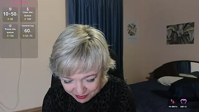 Snapshot of Rosette_Pricky chatting on October 12, 2:08 pm Rosette Pricky online show from October 12, 2:08 pm