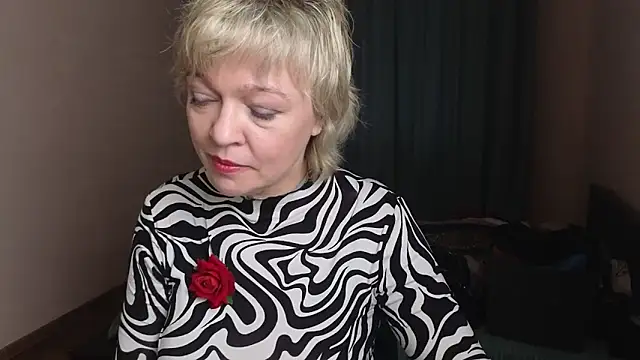 Snapshot of Rosette_Pricky chatting on October 11, 1:58 pm Rosette Pricky online show from October 11, 1:58 pm