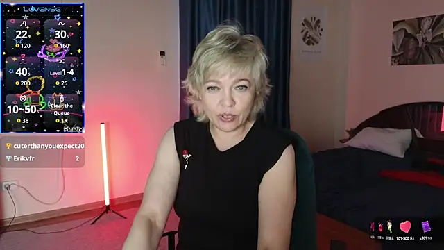 Snapshot of Rosette_Pricky chatting on October 17, 1:25 pm Rosette Pricky online show from October 17, 1:25 pm