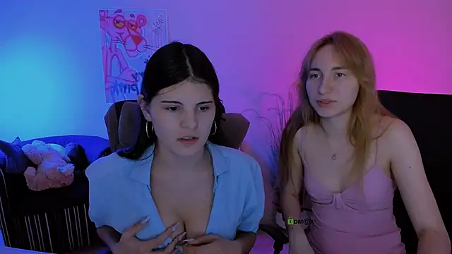 lizzie boom online show from November 28, 8:01 pm