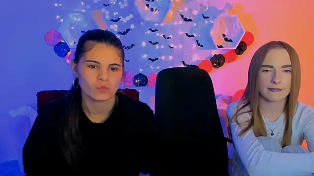 lizzie boom online show from October 27, 10:37 pm