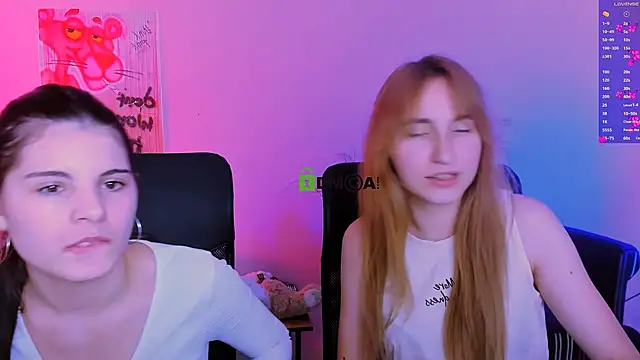 lizzie boom online show from December 2, 8:44 pm